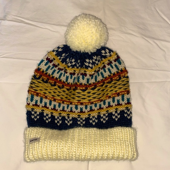 Burton Womens Walden Beanie knitted with Pom Pom OS - Picture 1 of 7